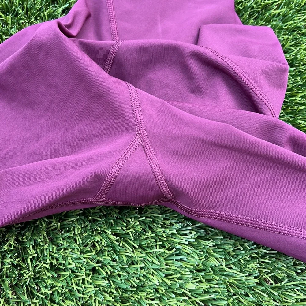 Like New Lululemon Wunder Under Crop Leggings - Picture 6 of 6